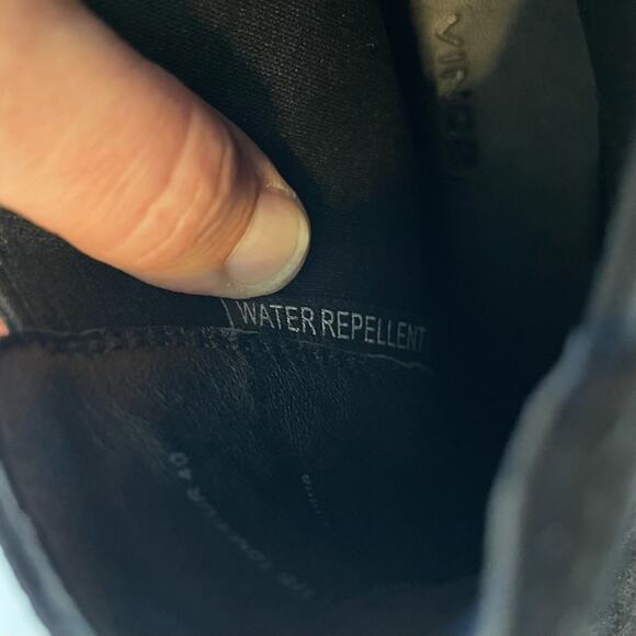 Vince Rhys Chelsea Suede Short Sneaker Boots Water Repellent Women’s size 10 - Picture 10 of 16